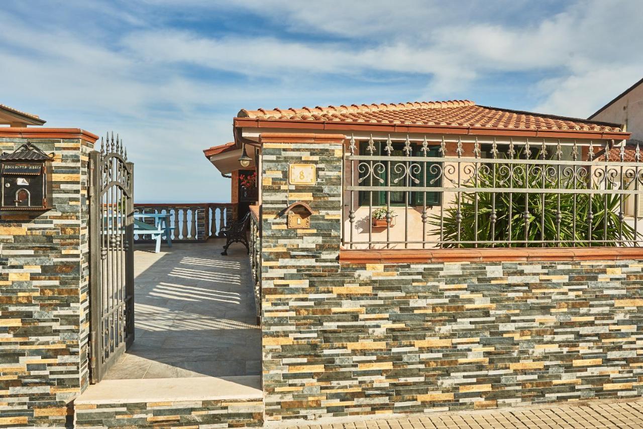 Villetta Vista Mare 卡拉古诺内 外观 照片