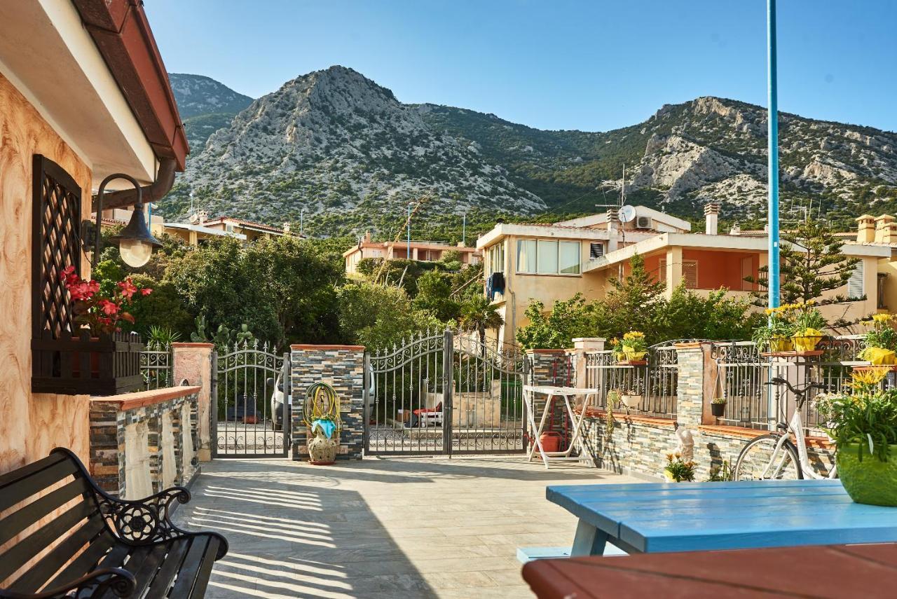 Villetta Vista Mare 卡拉古诺内 外观 照片
