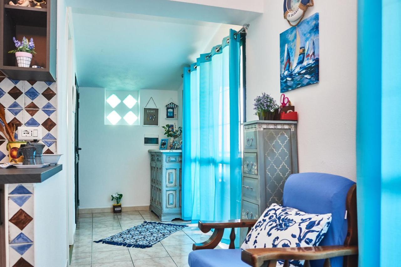 Villetta Vista Mare 卡拉古诺内 外观 照片