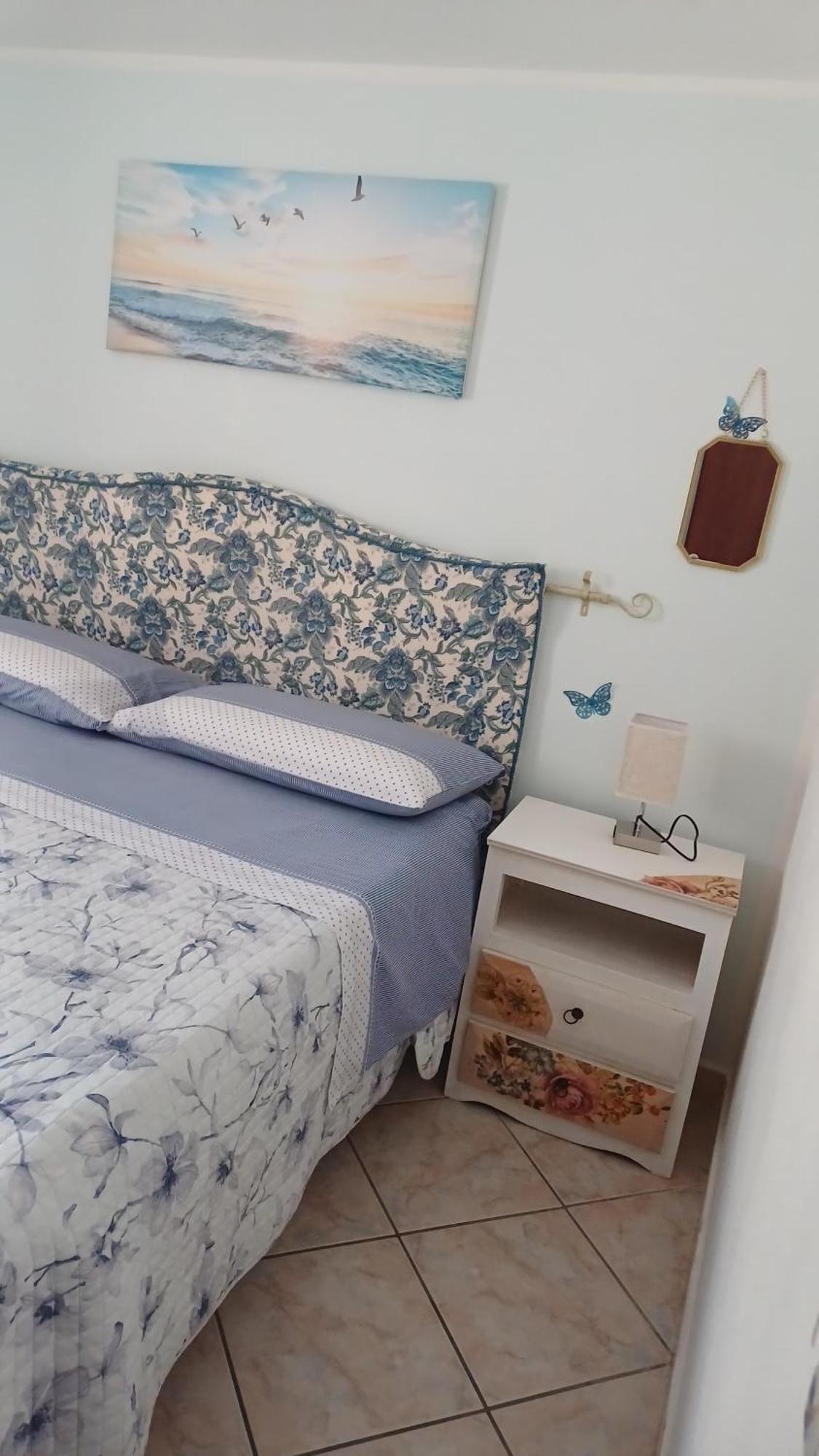 Villetta Vista Mare 卡拉古诺内 外观 照片
